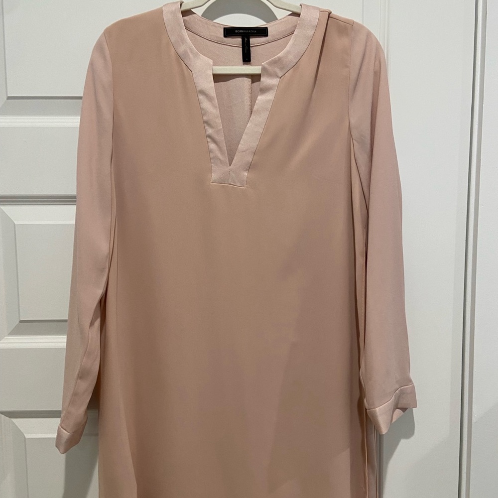 BCBGMaxAzria Long Sleeved Blush Tunic Dress Sz S